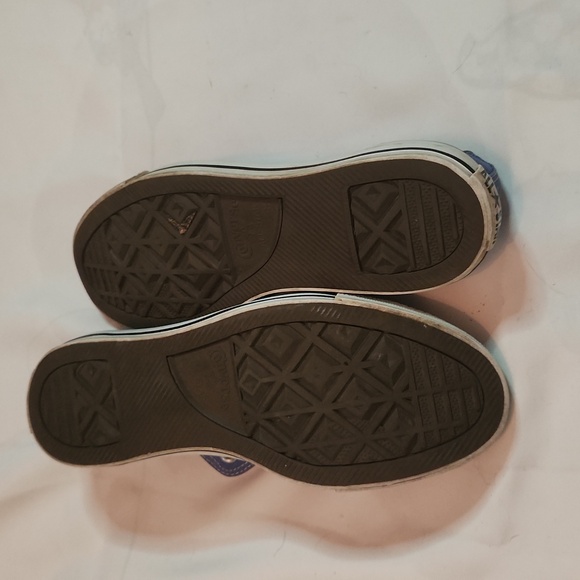 Converse low top blue sneakers - Picture 8 of 9